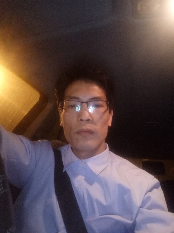 爱也要以诚相待的第三张照片--诏安婚介网