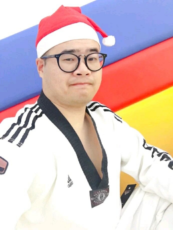 何当重相见的第一张照片--诏安婚介网