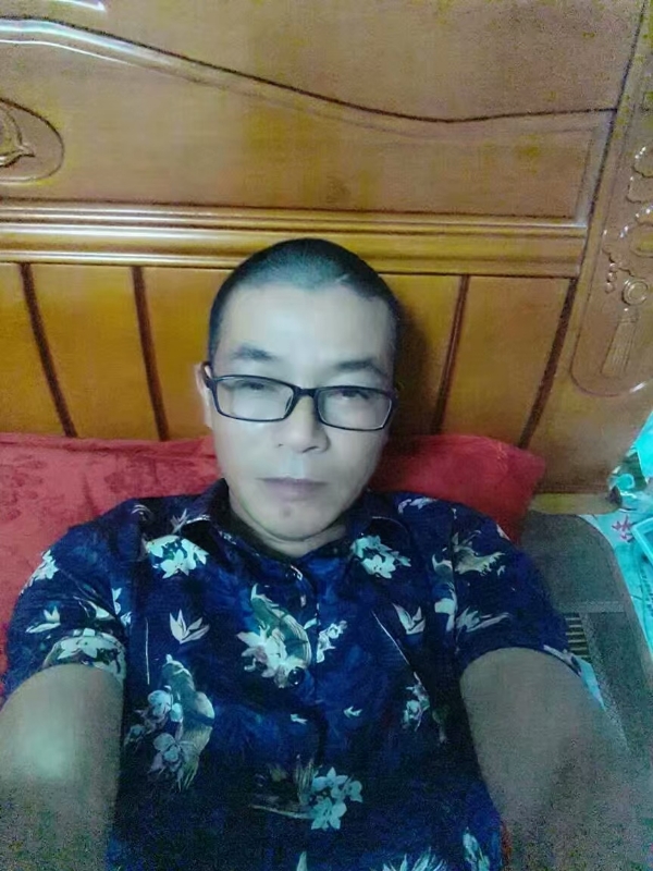 坚信就是你的第一张照片--诏安婚介网