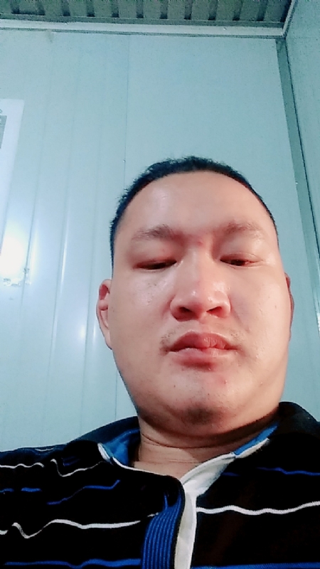 随缘随风的第一张照片--诏安婚介网