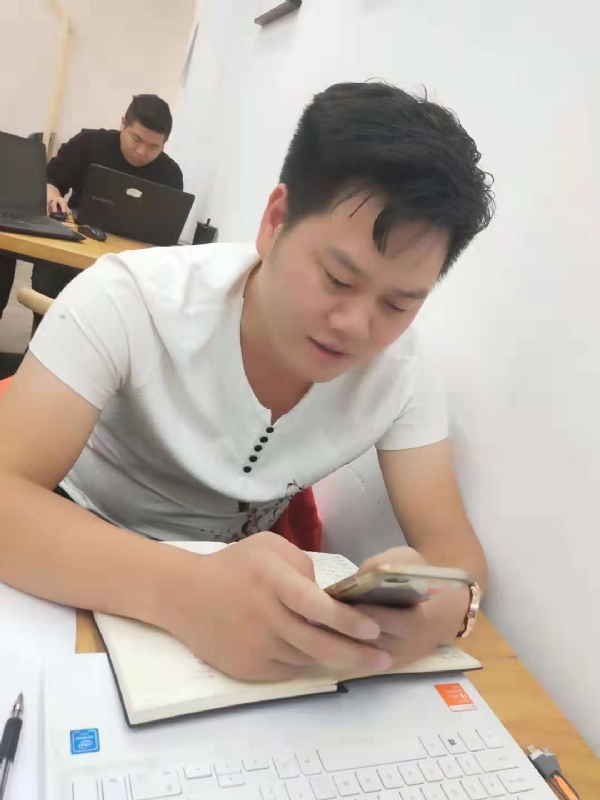 麒麟的第一张照片--诏安婚介网