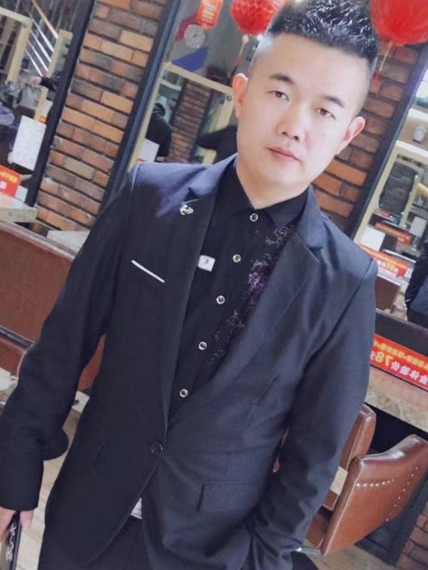 相伴到老的第一张照片--诏安婚介网