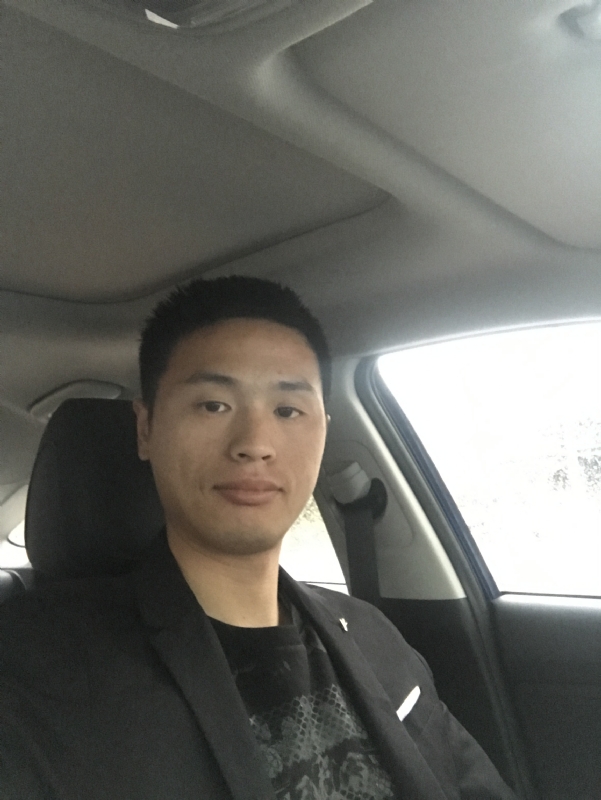 向前走的第一张照片--诏安婚介网
