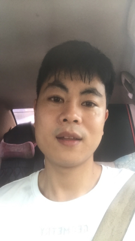 小贱哥的第一张照片--诏安婚介网