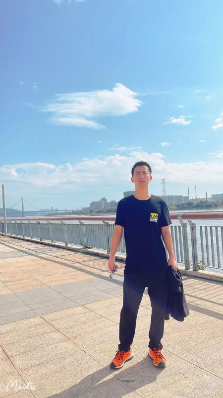 小螃蟹的第一张照片--诏安婚介网