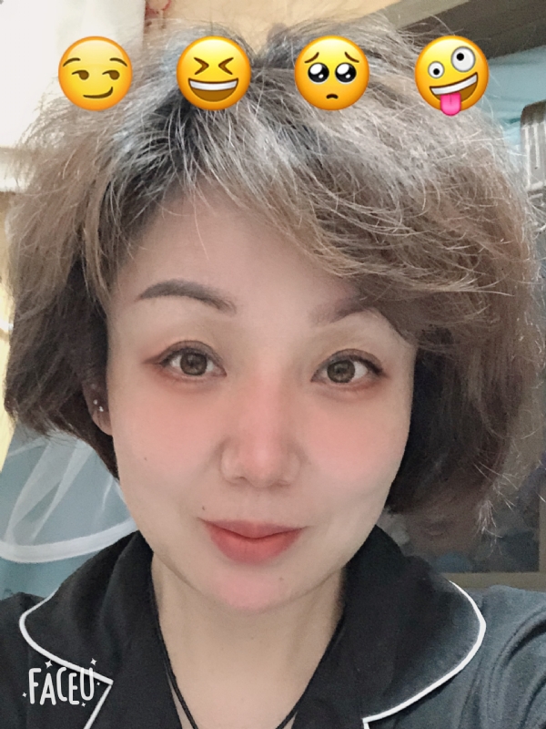 飘拂的第一张照片--诏安婚介网