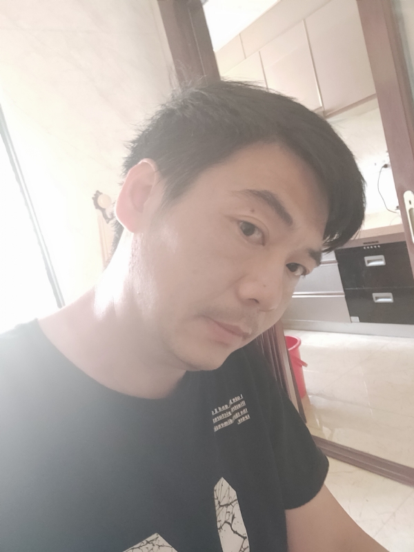漫步的第一张照片--诏安婚介网