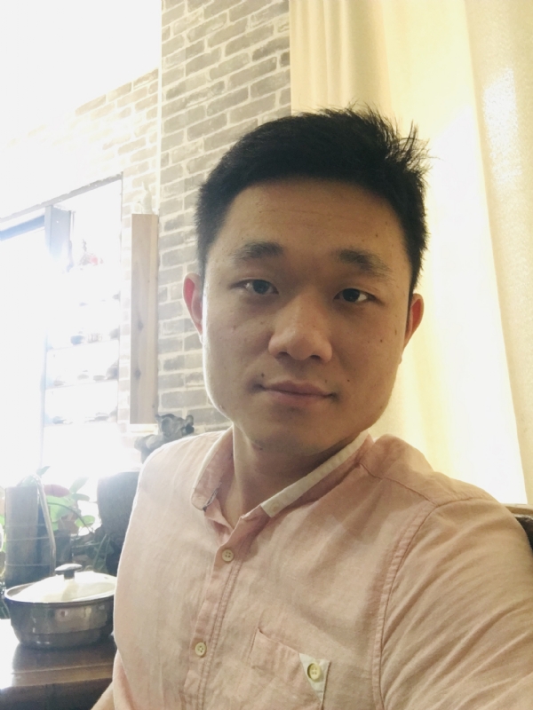 落落大方的第二张照片--诏安婚介网
