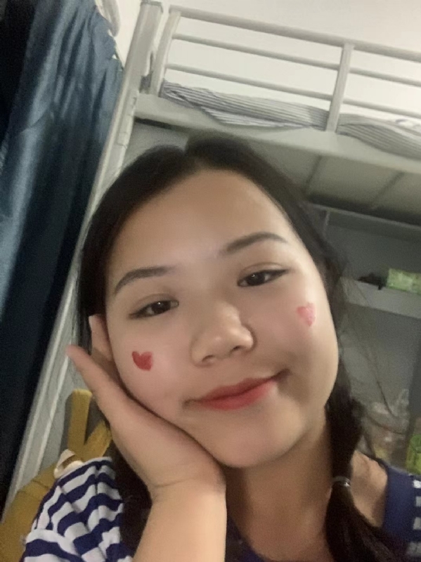轻轻的一片云的第一张照片--诏安婚介网