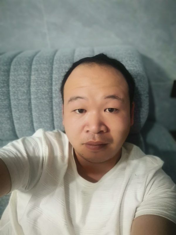 孤独老的第一张照片--诏安婚介网