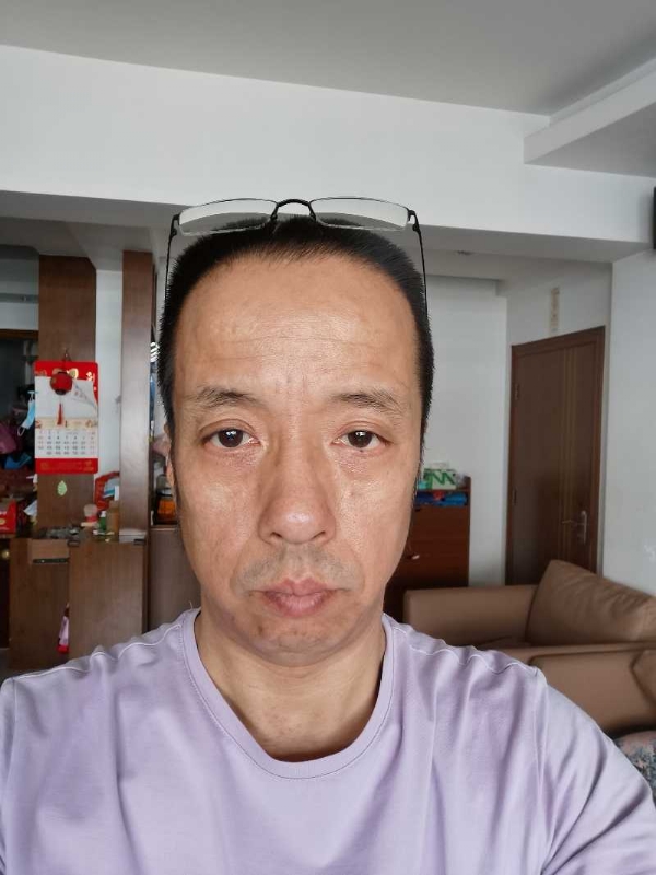 萨博的第一张照片--诏安婚介网
