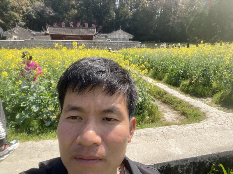开心的第一张照片--诏安婚介网