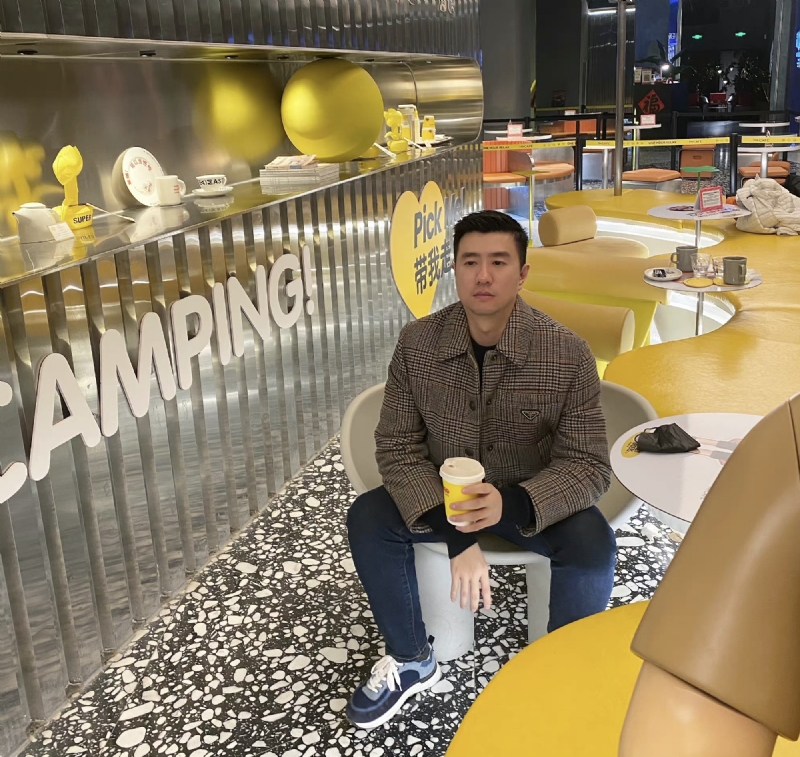海邊漫步的第一张照片--诏安婚介网