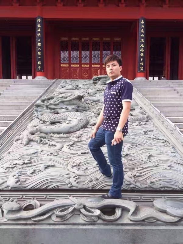 御龙氏的第一张照片--诏安婚介网