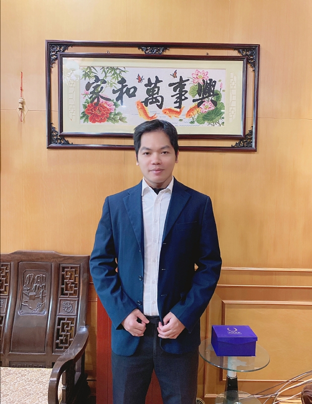 旭日春晖的第一张照片--诏安婚介网