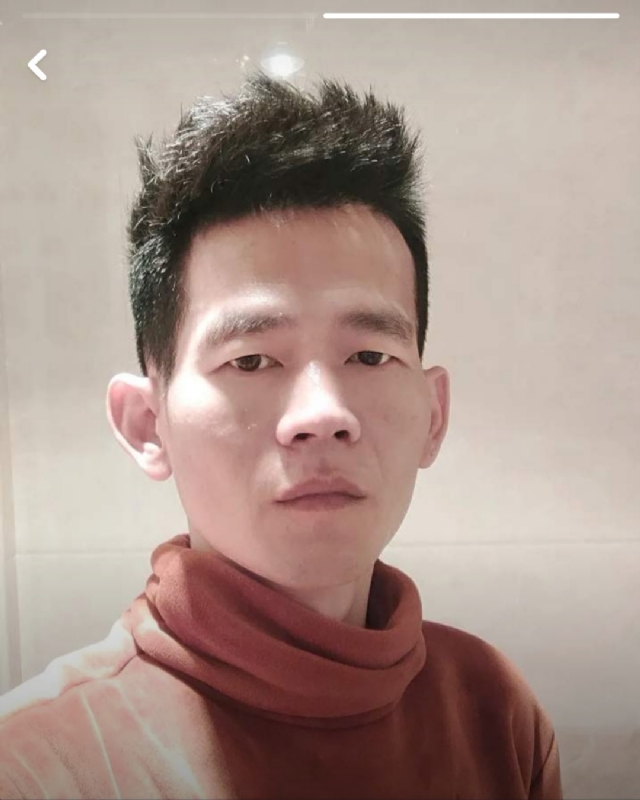 白了少年头的第一张照片--诏安婚介网