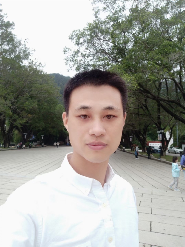 xu的第一张照片--诏安婚介网