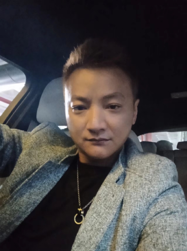 夜、有雨敲窗的第三张照片--诏安婚介网