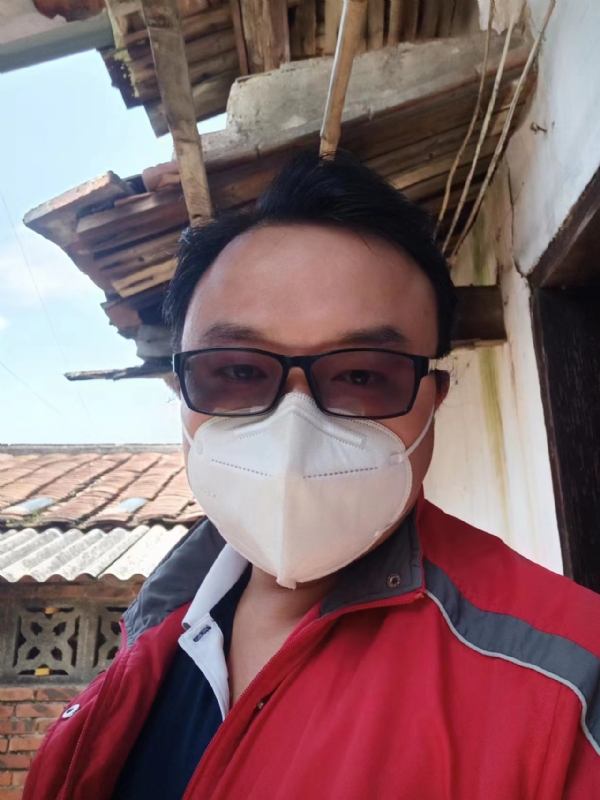如影随形的第一张照片--诏安婚介网
