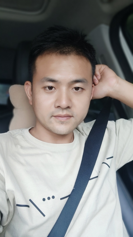 莫听窗林的第一张照片--诏安婚介网