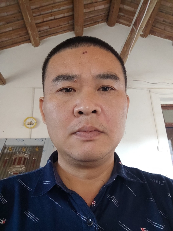 破碎的第一张照片--诏安婚介网