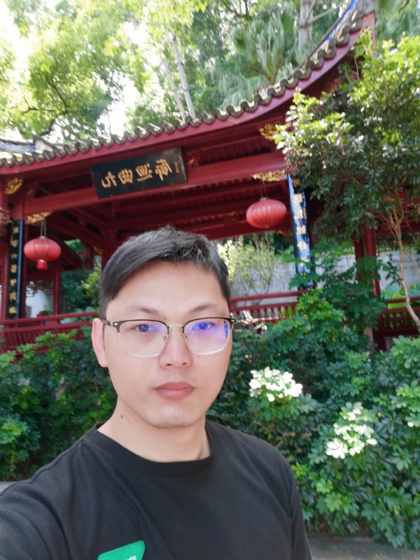 墨枫的第一张照片--诏安婚介网