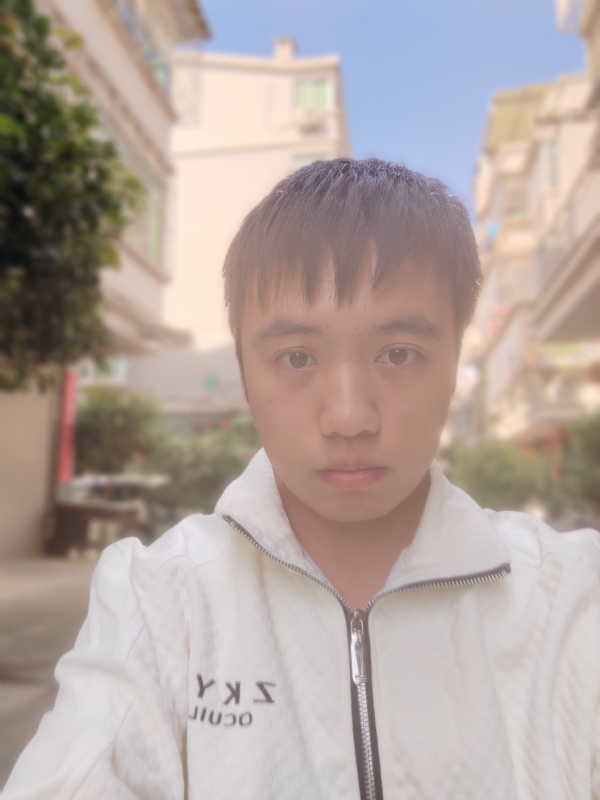 温柔的第一张照片--诏安婚介网
