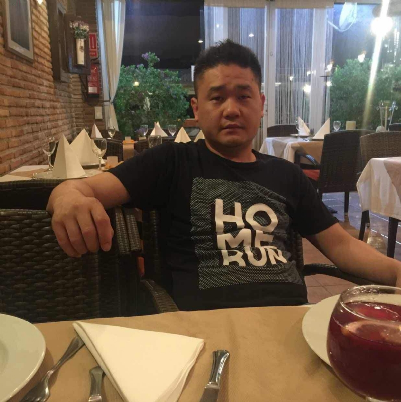 海外游子的第二张照片--诏安婚介网