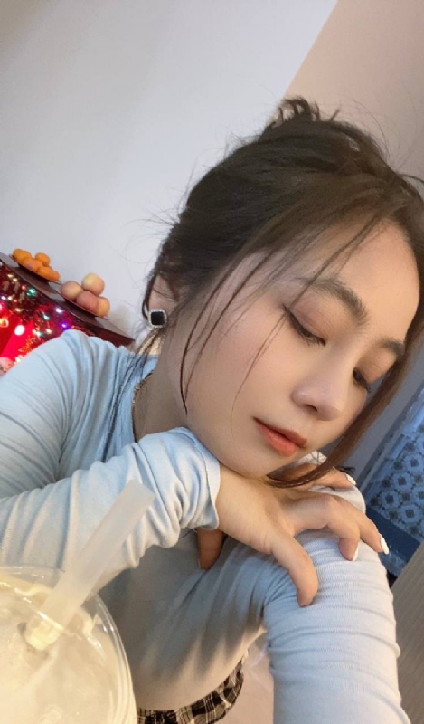 艳秋的第一张照片--诏安婚介网
